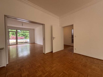 Feinste Westendlage für den gehobenen Anspruch mit Parkett, hohen Decken + 22 qm Terrasse