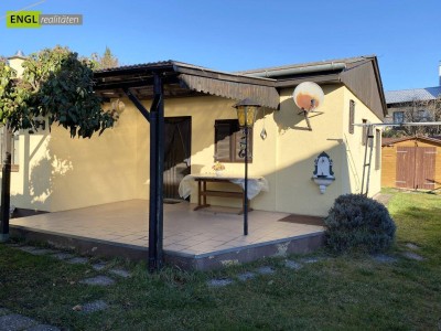 "Jetzt schon auf den Sommer Freuen" Bungalow auf Pachtgrund mit großem Garten und Pool beim Badeteil Steinbrunn