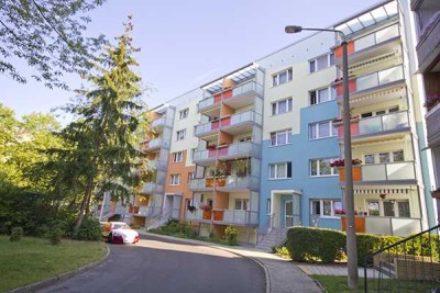 In der Herrichtung! 3-Raumwohnung mit Balkon im Süden!