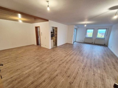 Helle 3,5-Zimmer Wohnung in Erlangen-Büchenbach