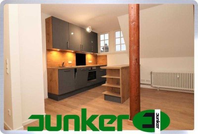 ***Gemütliche Dachwohnung in historischem Gebäude***