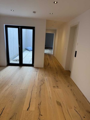 Einliegerwohnung im hochwertigen Neubau