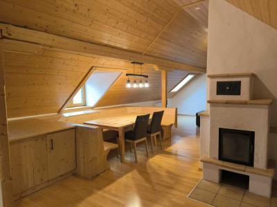 Schöne Dachgeschosswohnung im Zentrum Bad Tölz