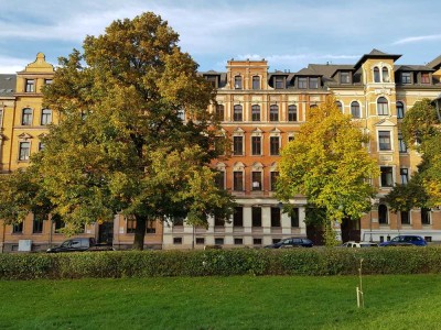 Ruhige 2 ZKB mit freiem Blick, Zentrum- und Uni-nah
