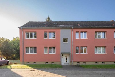 Ihr neues Zuhause - Helle 2-Zi.-Wohnung in grüner Lage, mit 2 Stellplätzen. Vom Eigentümer!