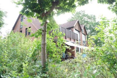 Eigentumswohnung in sehr schöner Lage in einem kleinen Mehrfamilienhaus mit nur 4 Wohneinheiten