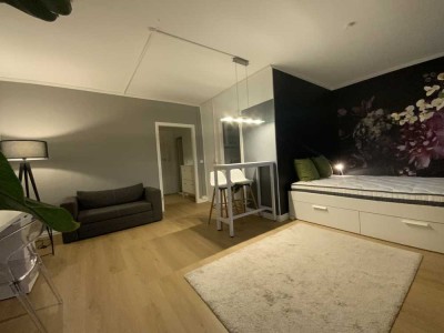 Wohnen auf Zeit - attraktives City Apartment mit Balkon und Einbauküche in Berlin Mitte