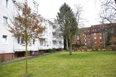 Vollständig renovierte 3-Zimmer EG Wohnung mit Balkon in Hannover Döhren