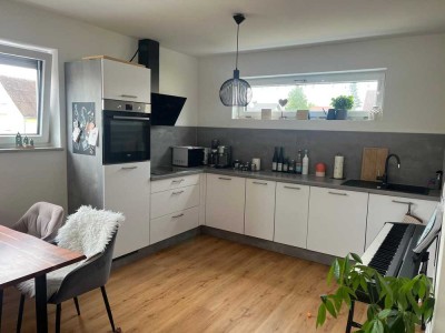 Neubauwohnung in Schwandorf: Wohnung mit zwei Zimmern und Balkon
