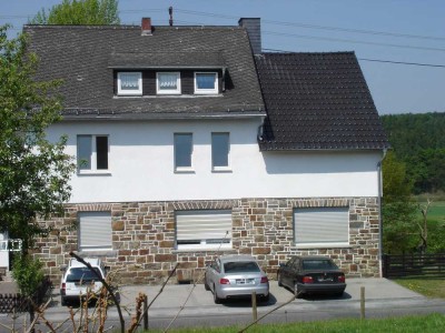 Freundliche 2,5 ZKB Wohnung mit Sayntalblick