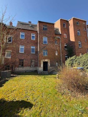 07973! Greiz - Haus mit großer Wohnung  u. kleinem Grundstück