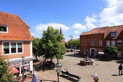 Zentrale und ruhige Wohnung mit großem sonnigen Balkon