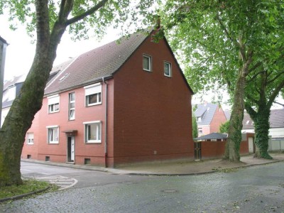 Modern - ruhig - zentral - Garage!