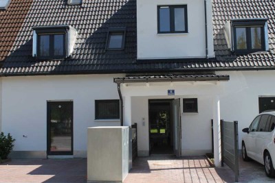 Elegante 4-Zimmer Wohnung mit Garten in Vaterstetten