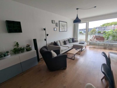 Helle & moderne 3,5-Zimmer-Wohnung mit großem Sonnenbalkon in Top Lage in Bilk/Unterbilk