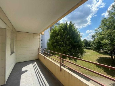 Ruhig gelegene 1-Zimmer Wohnung mit sonnigen Balkon