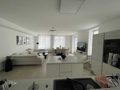 Attraktive 4 Zimmer-Wohnung mit Lebensqualität im Quartier Rott