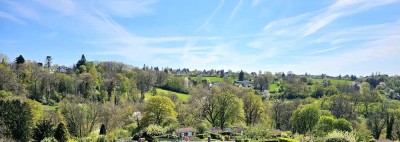 Moderne 3-Zimmer Penthouse-Wohnung mit Balkon in Burg/Höhscheid