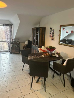 Gepflegte 2-Zimmer-Wohnung mit Balkon im 2. OG in Dormagen