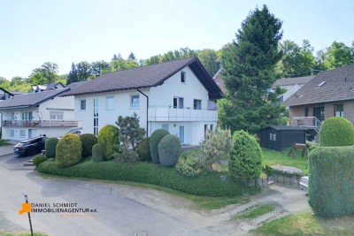 Wohlfühloase in Waldbröl: Großzügiges Einfamilienhaus mit Einliegerwohnung, Garage & Sauna
