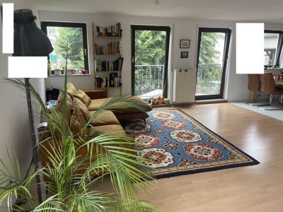 Zentral gelegene 2-ZKB in Mainz-Laubenheim mit Sonnenbalkon und TG-Stellplatz