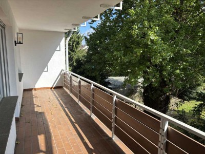 Schicke 2,5-Zimmer Wohnung mit Balkon in Oberhausen-Styrum