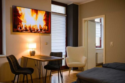 Charmante Wohnung in Stadtfeld Ost, inklusive Möbeln, in toller Lage.