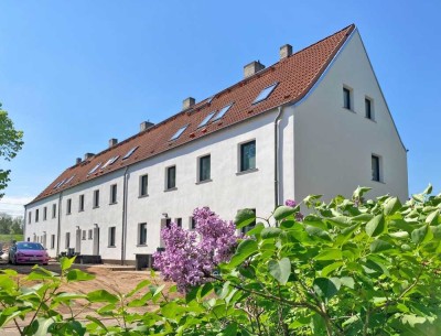 Idyllisches Reihenmittelhaus mit eigener Terrasse im schönen Seegebiet Mansfelder Land!