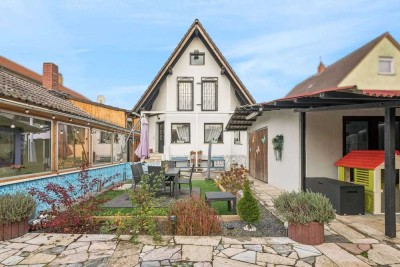 Familienhaus mit Zukunft – Wellness, Erweiterungspotenzial und Charakter