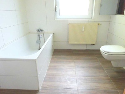 modern hergerichtete Wohnung im 1.OG