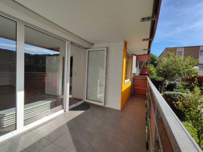 Sonnige 4,5-Zimmer-Wohnung mit direktem Waldanschluss & Balkon im Heidelberger Emmertsgrund