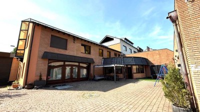 IMWRC – Nutzflächen&Wohnflächen in Harmonie! Gepflegtes Wohnhaus mit Halle und extra Baugrundstück!