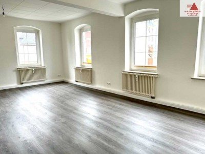 Modern sanierte 3-Raum-Wohnung in ruhiger zentrumsnaher Lage von Scheibenberg!
