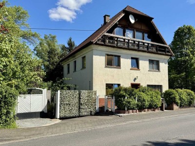 ZWANGSVERSTEIGERUNG: Mehrfamilienhaus mit vier Einheiten