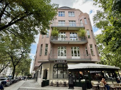 exklusive Altbauwohnung in Berlin-Charlottenburg