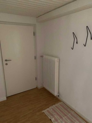 Vollständig renovierte voll ausgestattete 1,5-Zimmer-Wohnung mit Terrasse in Arnsberg-Neheim