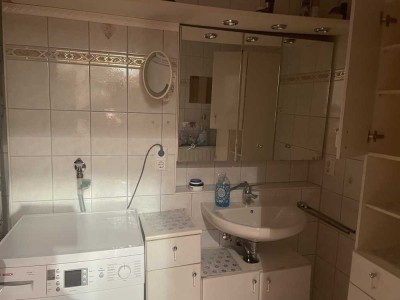 Ansprechende 3-Zimmer-Wohnung mit EBK in Lichtenstein -Unterhausen