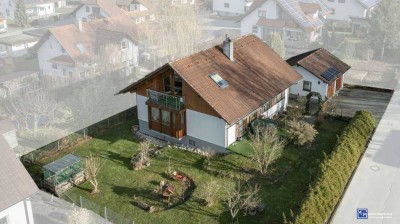 Familienparadies! Einfamilienhaus mit Einliegerwohnung und schönem Garten