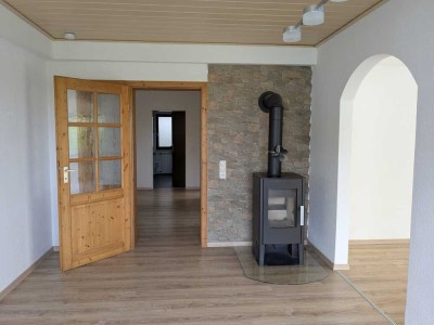 Helle 4-Zimmer Wohnung mit großer Terrasse in Lehrberg