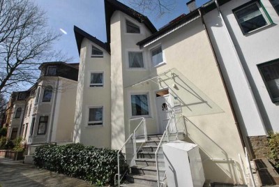 feines Souterrain-Appartement Nähe Stadtpark !