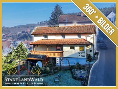 Einfamilienhaus mit 2 Garagen in sonniger Hanglage mit Ausblick