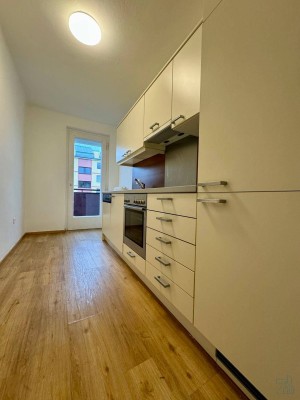 ~ Befristet vermietete, provisionsfreie 2-Zimmer Wohnung mit Balkon ~