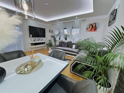 Moderne 4-Zimmer-Wohnung mit Balkon– Ihr neues Zuhause wartet! ️