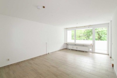 Bezugsfrei: Sonnige, renovierte Wohnung mit stilvoller Ausstattung – ideal angebunden!