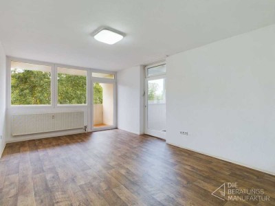 Provisionsfrei! - Top-WG-tauglich! Helle 4-Zimmer-Wohnung mit Ausblick in Erlangen