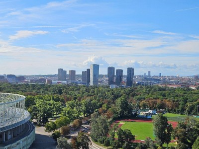 Citywohnung im Grünen: 2 Zimmer Erstbezug im 18. Stock mit Balkon beim Prater U2 Stadion, provisionsfrei