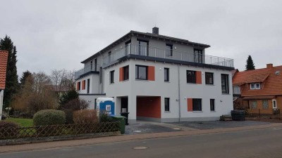 Exklusive, neuwertige 2-Zimmer-Wohnung mit gehobener Innenausstattung mit Balkon und EBK in Rosdorf