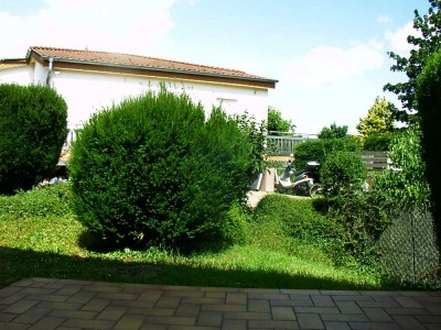 Eisenberg, 2- ZKB-ETW, Bungalowstil, EG, Terrasse, Kellerraum