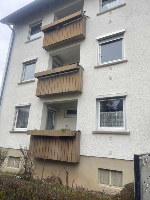 Schöne  3-Zimmer-Wohnung mit Balkon und Einbauküche in Korntal-Münchingen