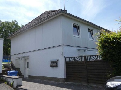 Freundliche 4-Zimmer-Wohnung mit Balkon in Niedernhausen-Niederseelbach
